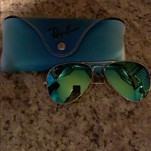 Ray-Ban Mirrored aviators
